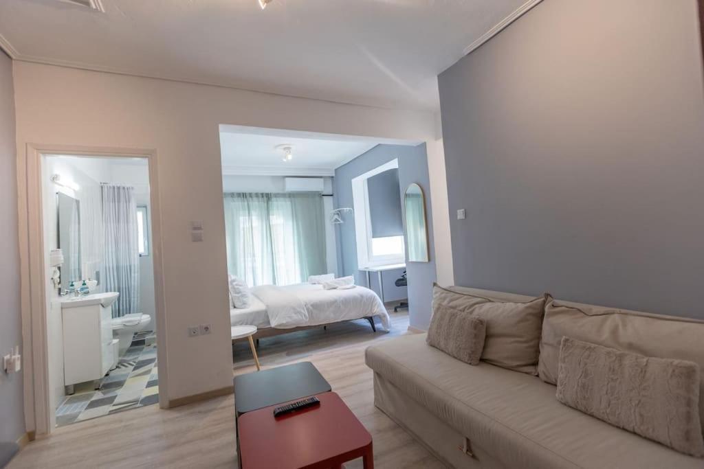 Ferienwohnung Όμορφο Στούντιο Στο Κέντρο Της Πόλης. Larissa Exterior foto
