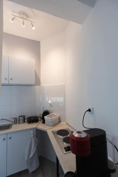 Ferienwohnung Όμορφο Στούντιο Στο Κέντρο Της Πόλης. Larissa Exterior foto